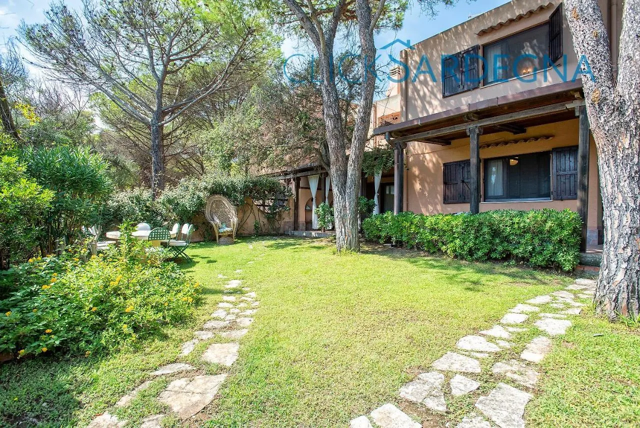 Villa Right On The Beach A Santa Margherita Di Pula For 12 People 0*, Fort Village Włochy