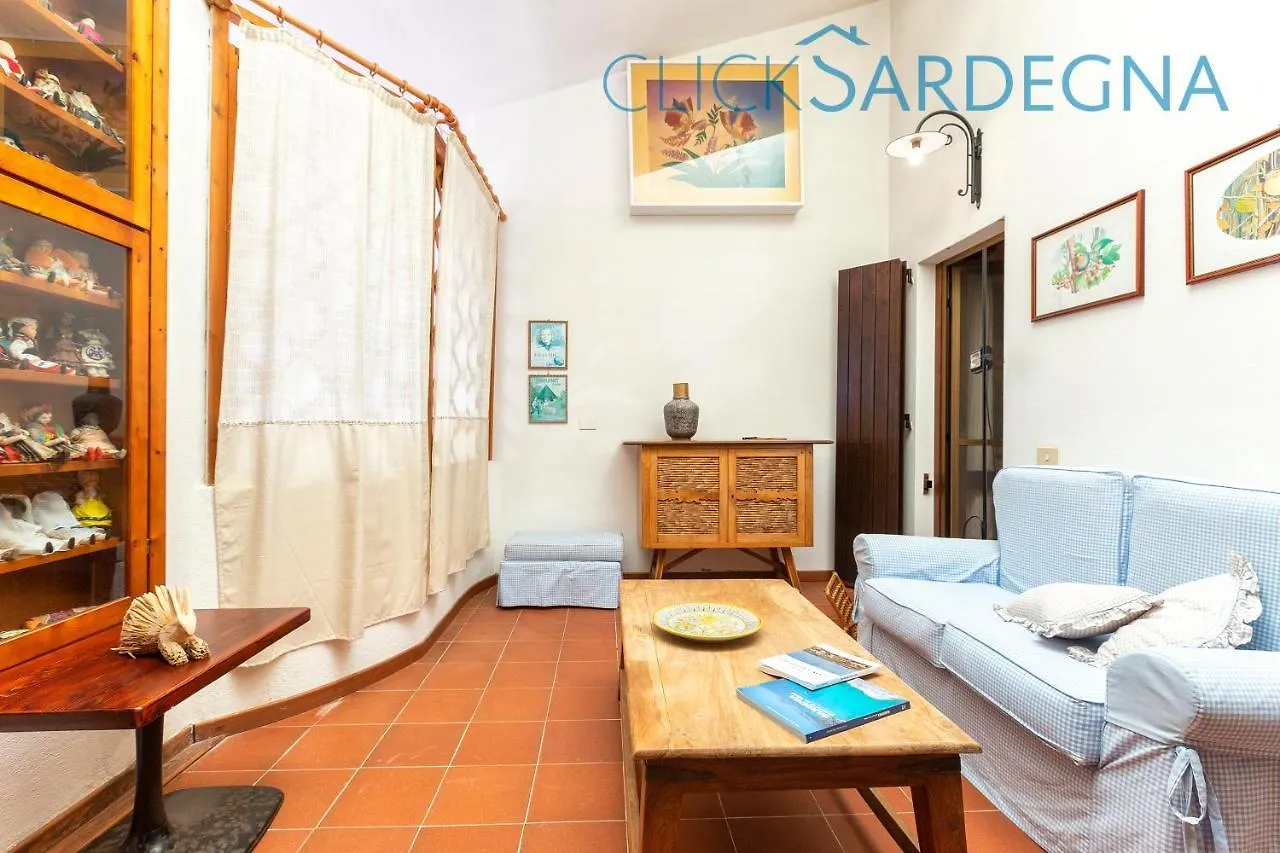 Villa Right On The Beach A Santa Margherita Di Pula For 12 People Fort Village