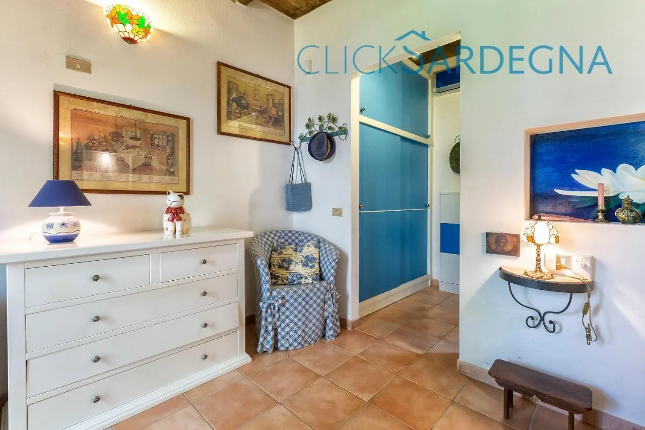 Villa Right On The Beach A Santa Margherita Di Pula For 12 People