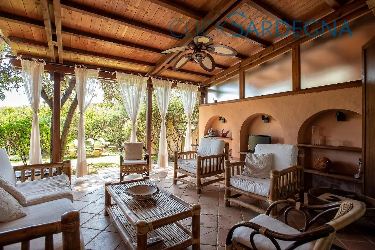 Villa Right On The Beach A Santa Margherita Di Pula For 12 People Fort Village