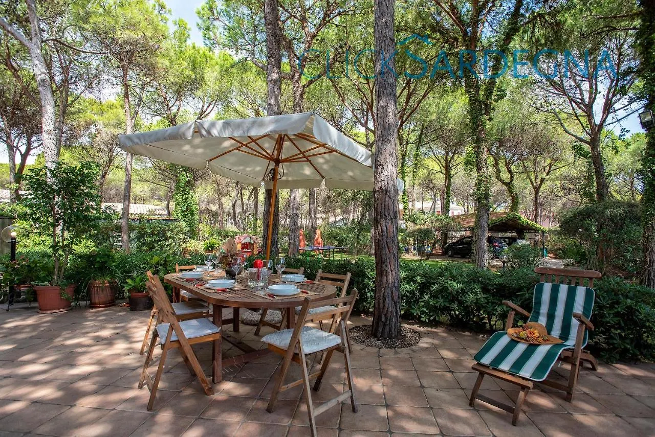 Villa Right On The Beach A Santa Margherita Di Pula For 12 People